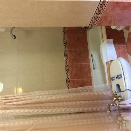 O Castelo Hotel 2*