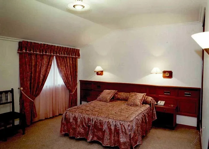 O Castelo 2* Cervo (Lugo)