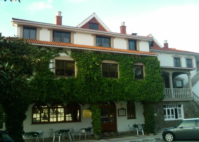 Hotel O Castelo Cervo (Lugo)