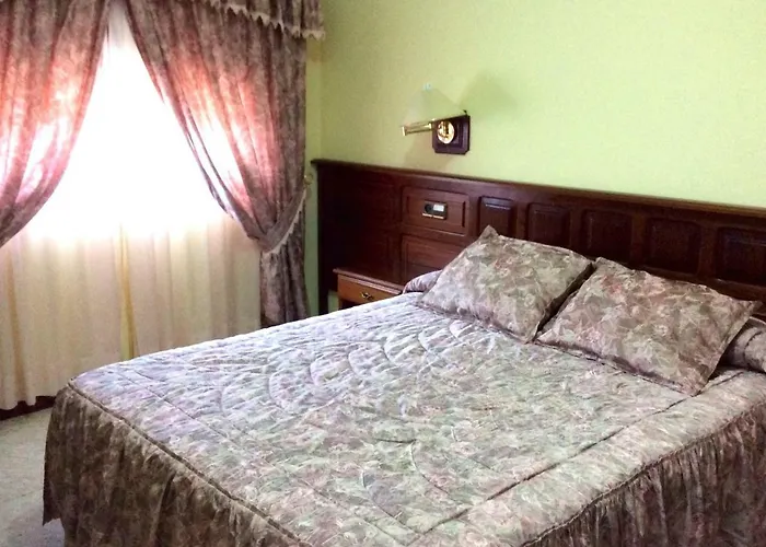 O Castelo Hotel Cervo (Lugo)